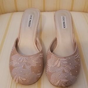 Steve Madden Vilaa Champagne Slide Mules